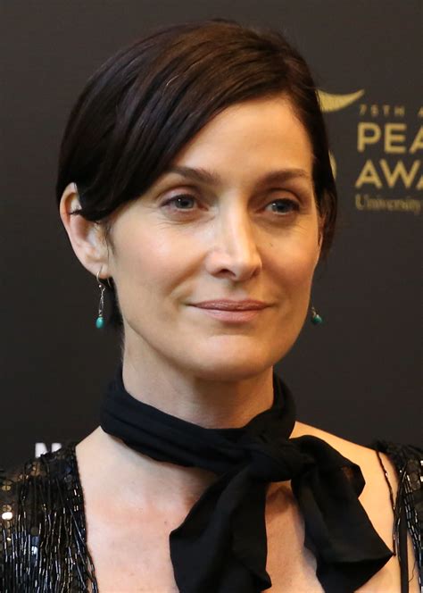 Carrie Anne Moss DeepFakes Porn Videos